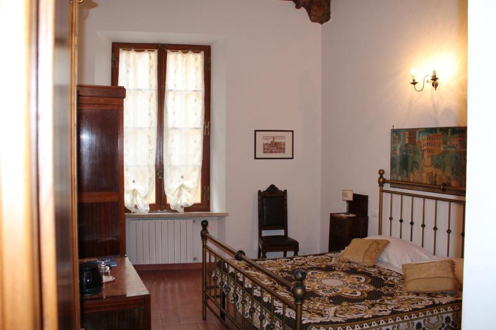 Bed and Breakfast Palazzo Masi Siena Pokoj fotografie